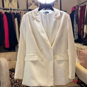 Zara Classic Cream Double-Breasted Blazer